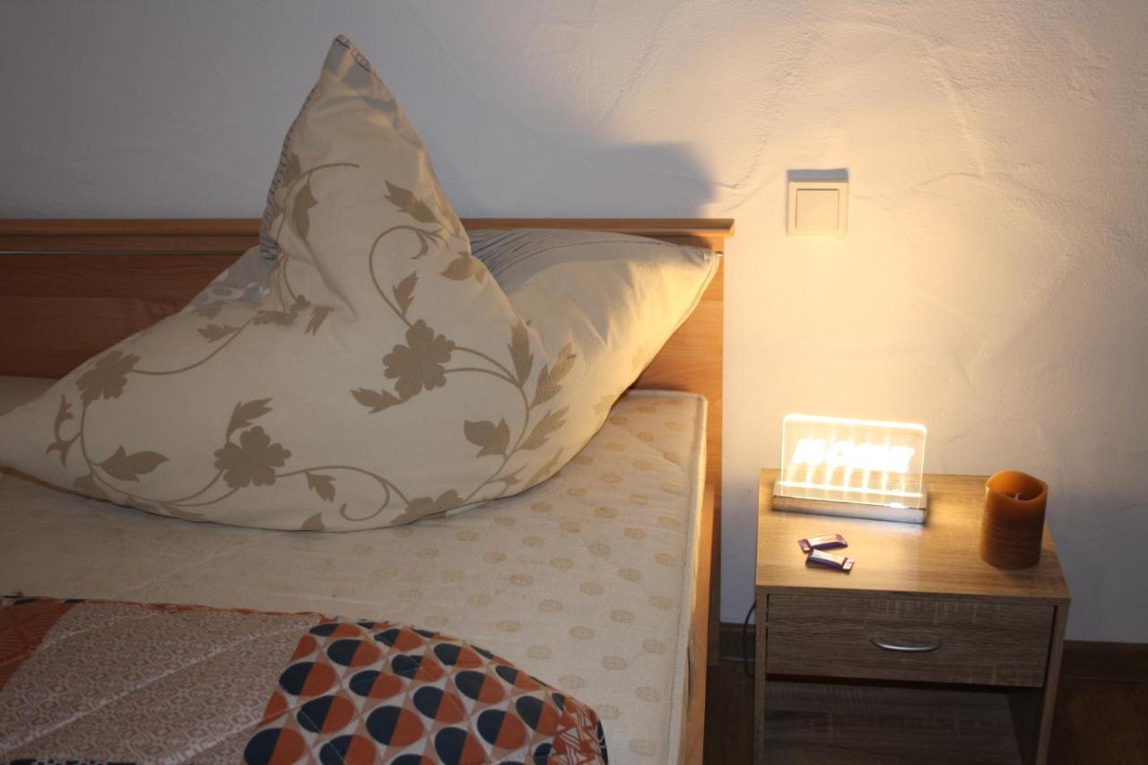 Heusweiler Chiaras Ferienwohnung מראה חיצוני תמונה